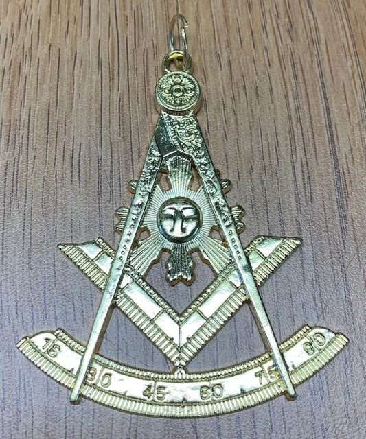 Past Master Jewel